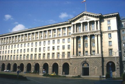 Правителствената пресслужба за брифинга на премиера: Все още не е започнала предизборната кампания преди втория тур на вота